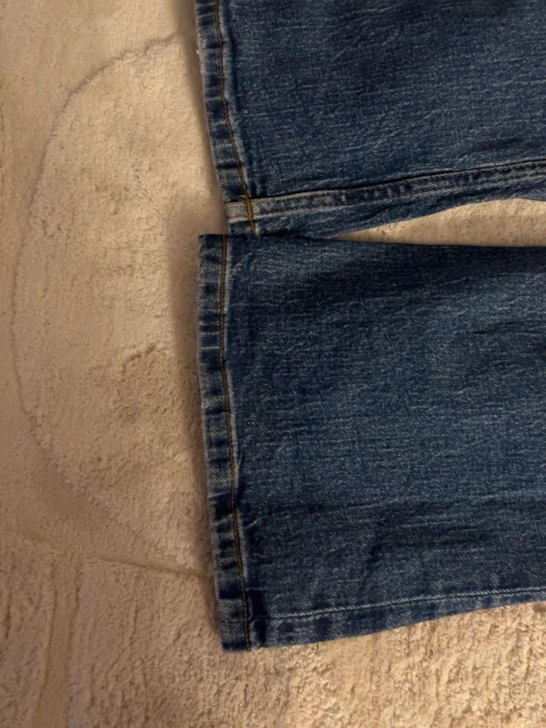 Blå midvaist jeans - 2