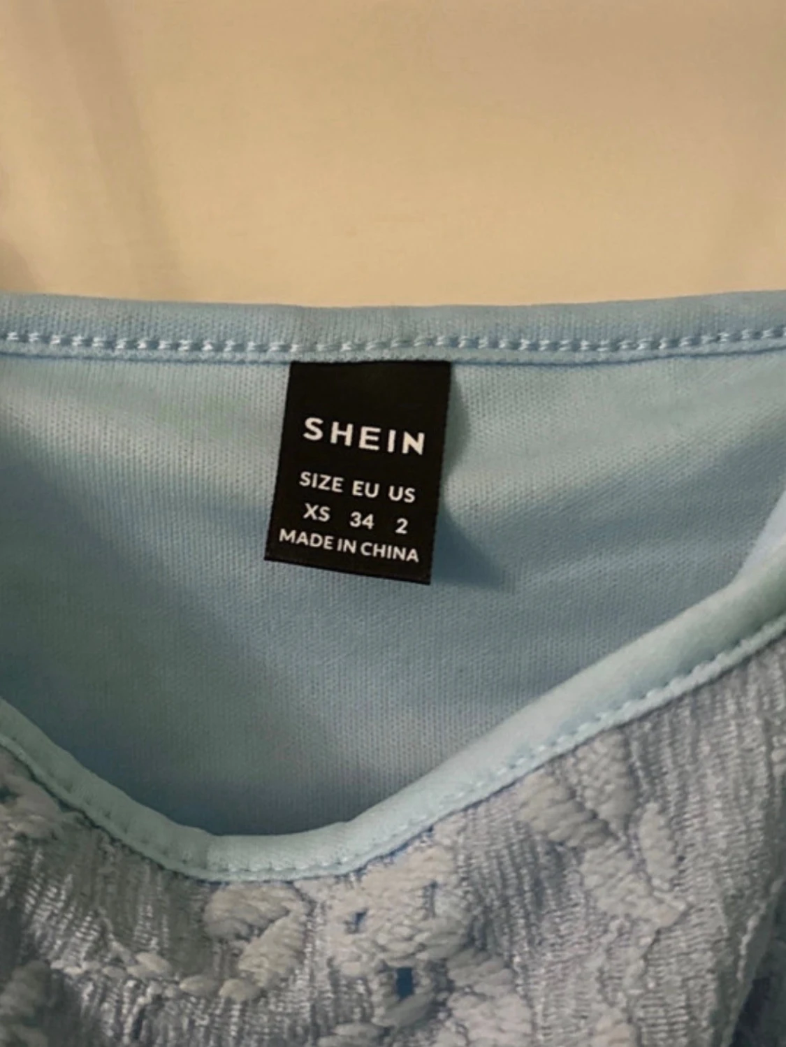 Ljusblå spetsklänning från SHEIN - 1