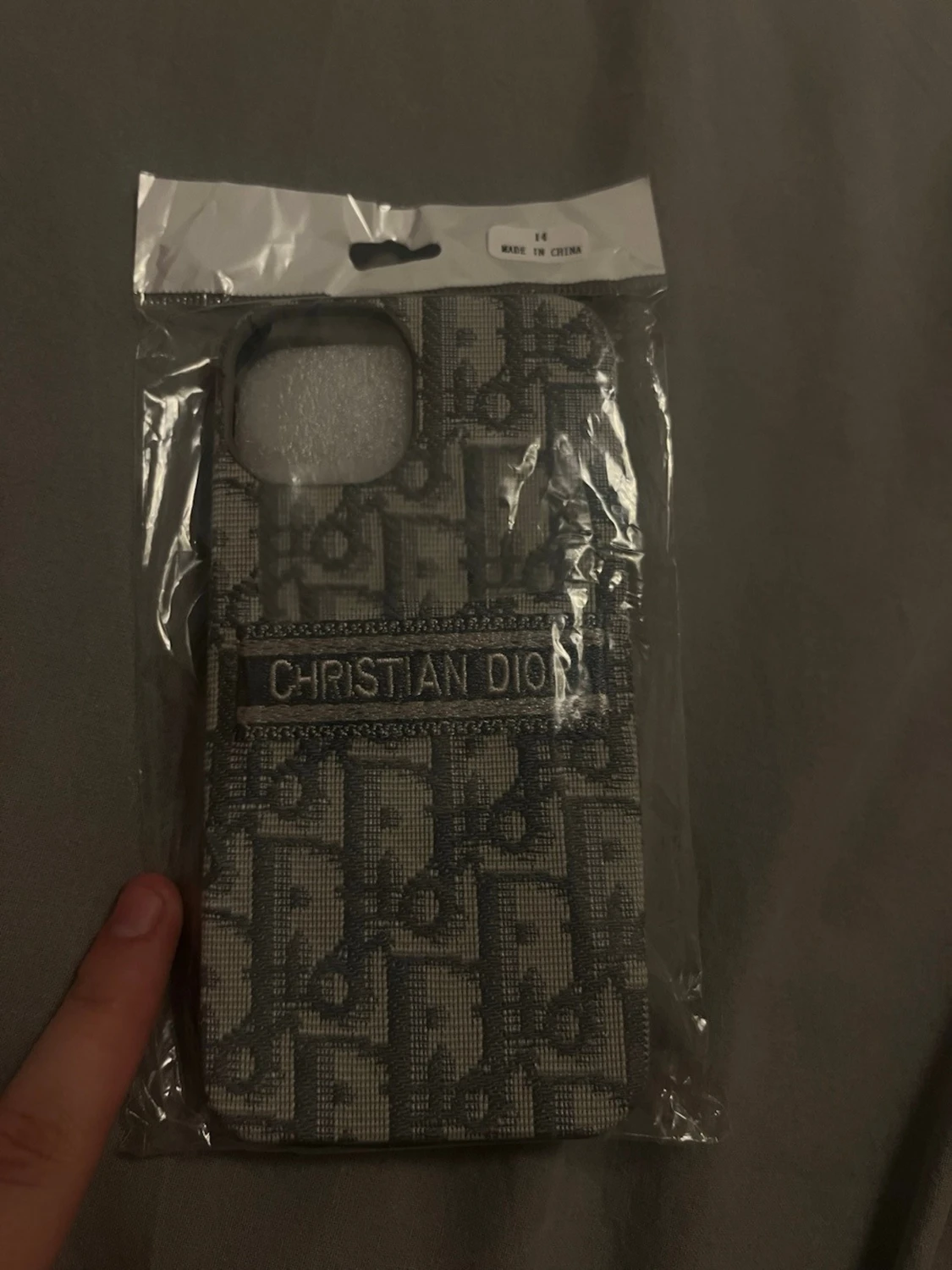 iPhone 13 Christian Dior grå mobilskal 