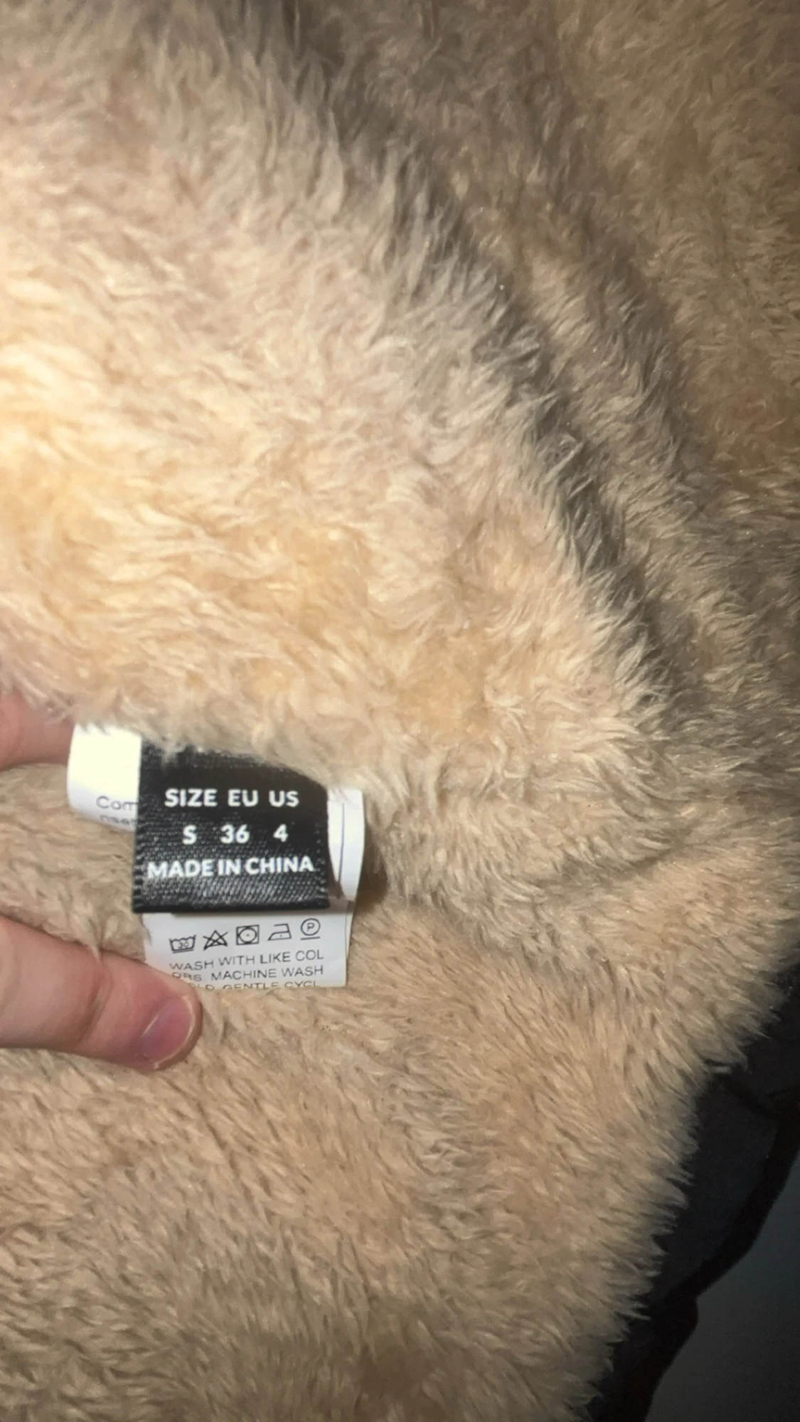 Svart lång dunjacka med huva - 4