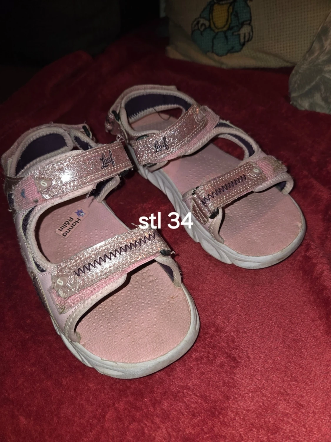 Rosa sandaler från Leaf stl 34