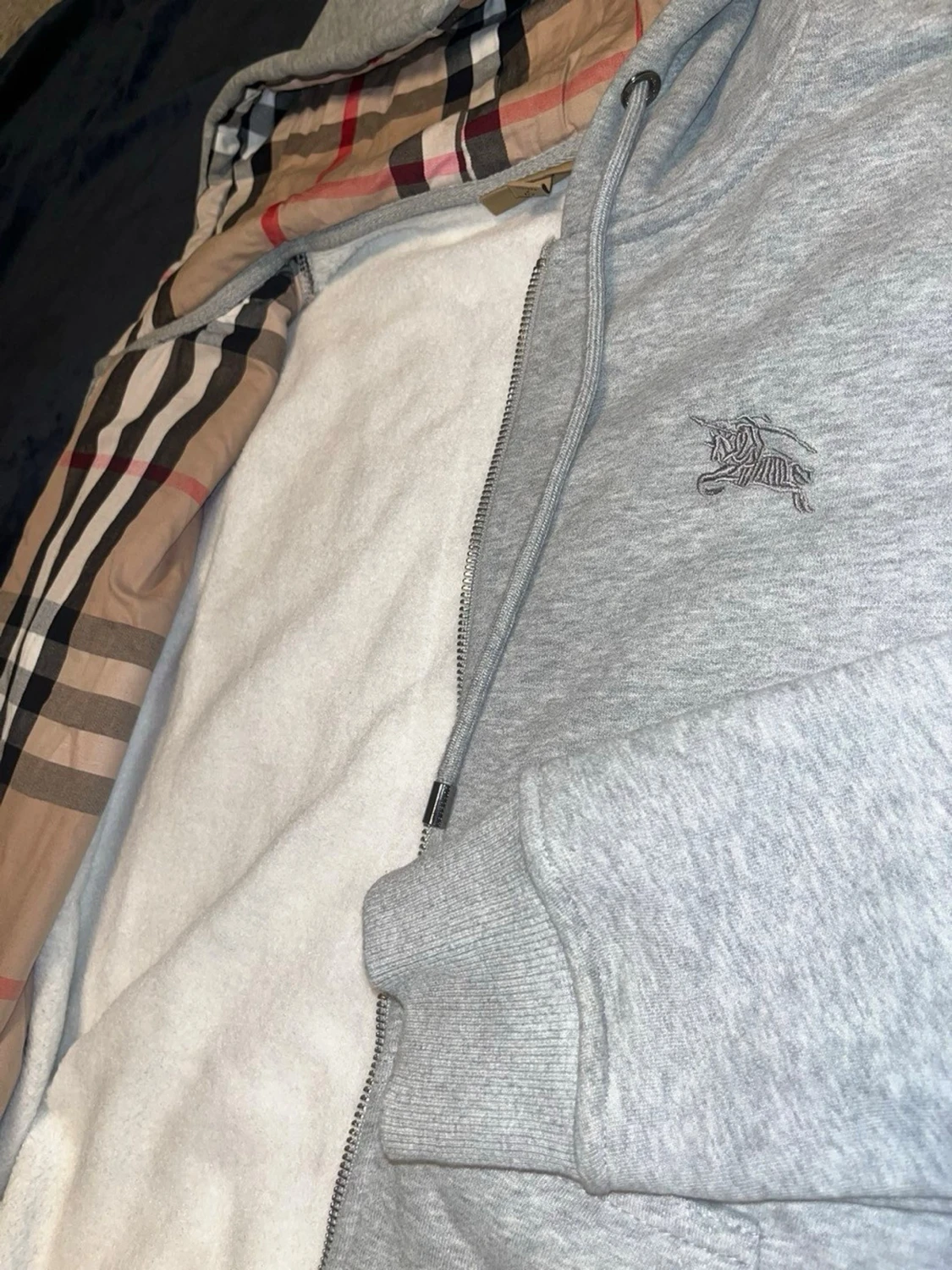 Grå zip hoodie från Burberry - 2