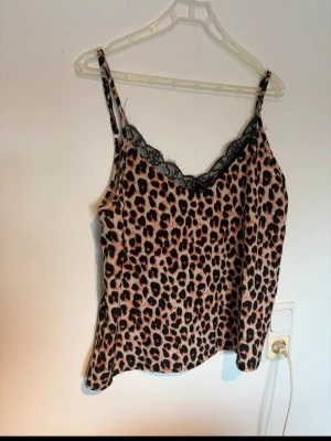 Linne ifrån shein - Använt 1 gång