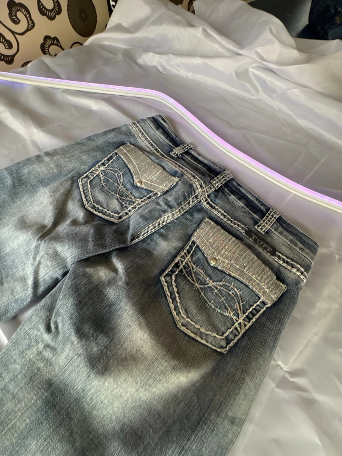 Gråa jeans med bling från Cowgirl tuff Y2k