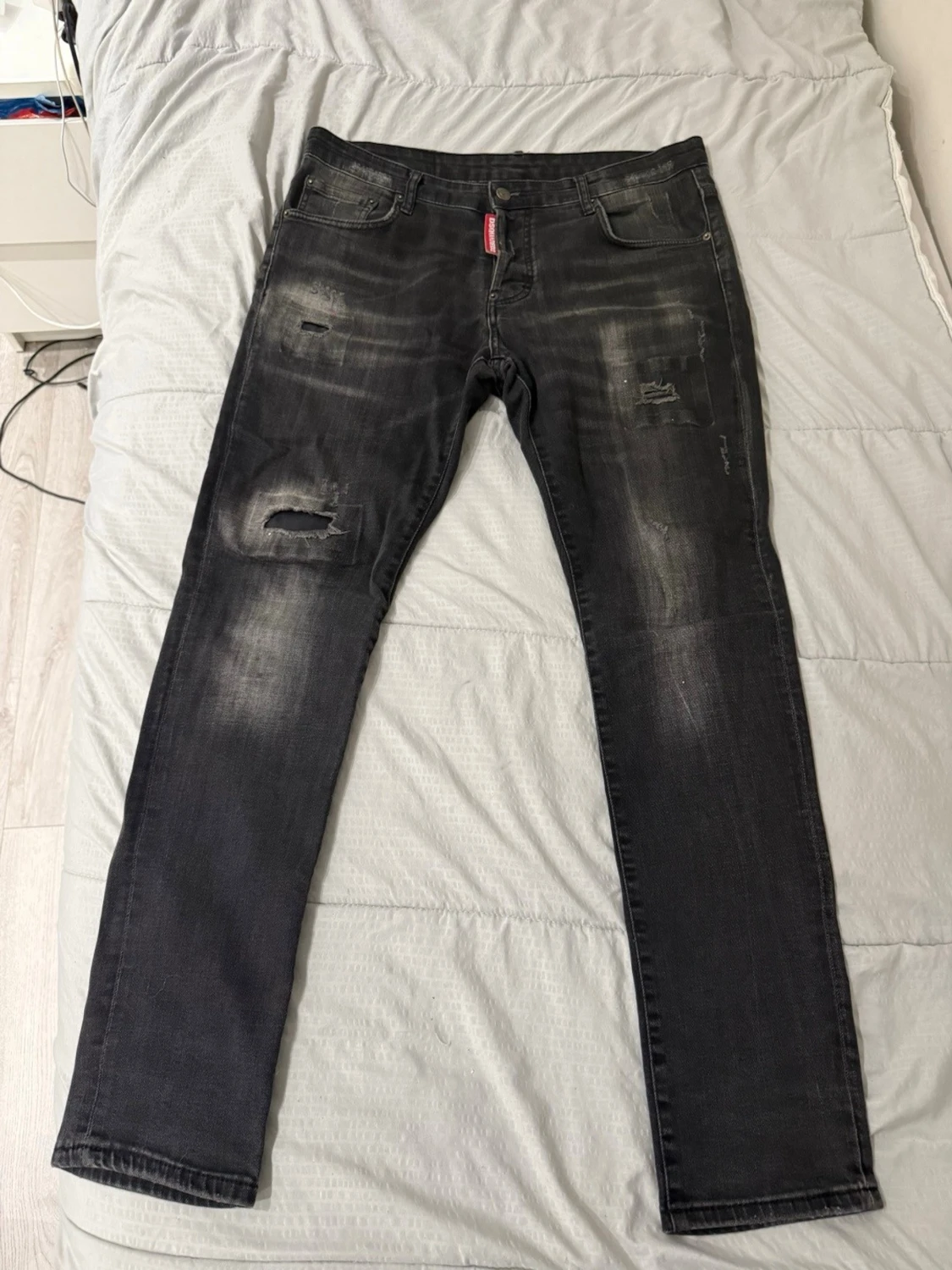 Svarta distressed jeans Dsquared2