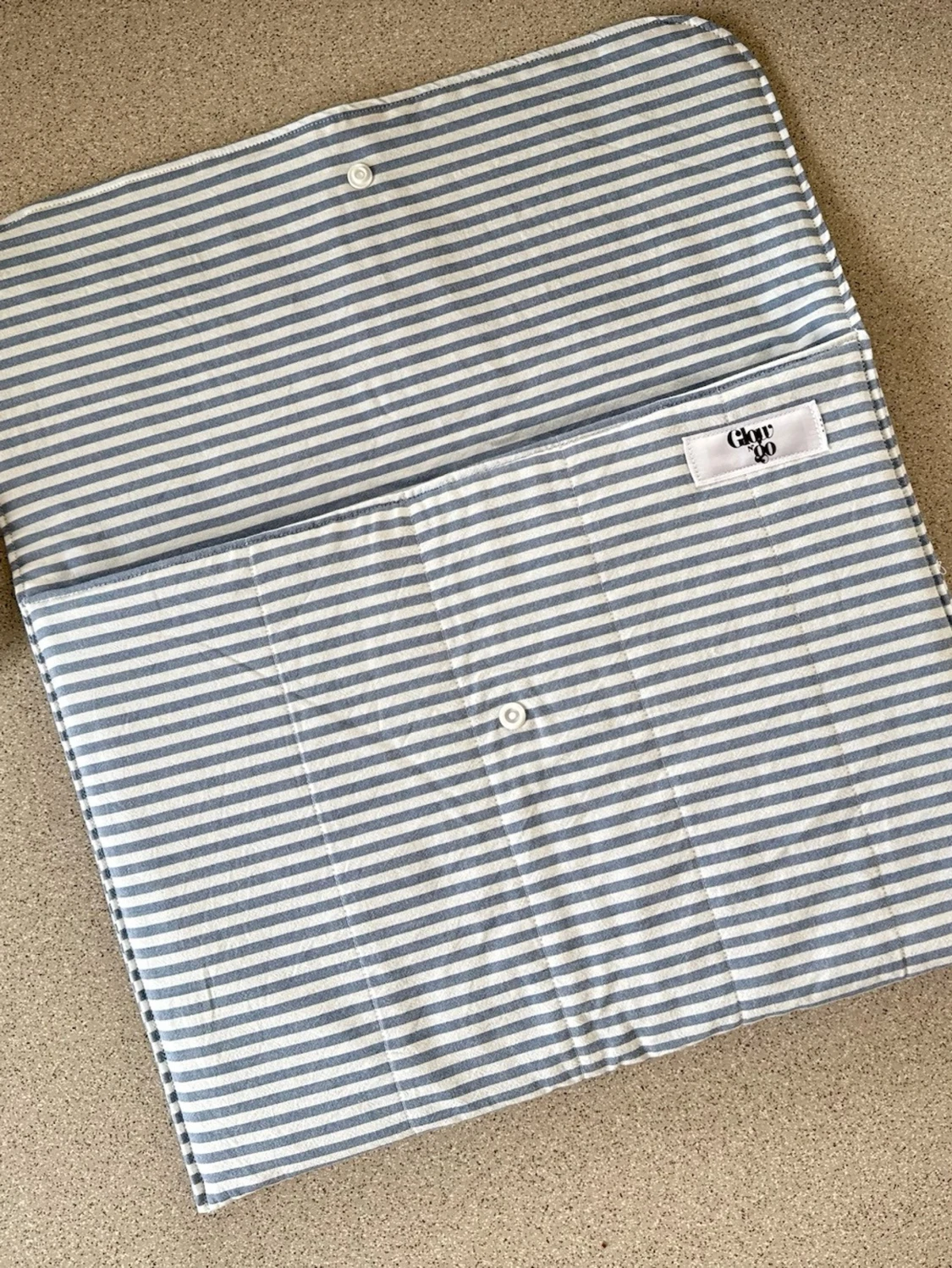 Blårandig datorväska med rosett - 2