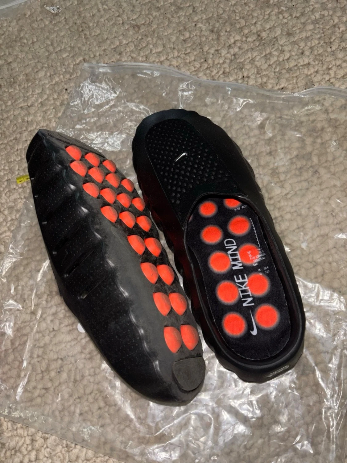 Svarta Nike mind tofflor - 2