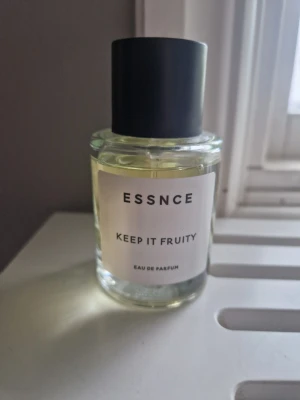 Essnce Keep it fruity  - Jättegod och trevlig doft, perfekt för sommaren! 