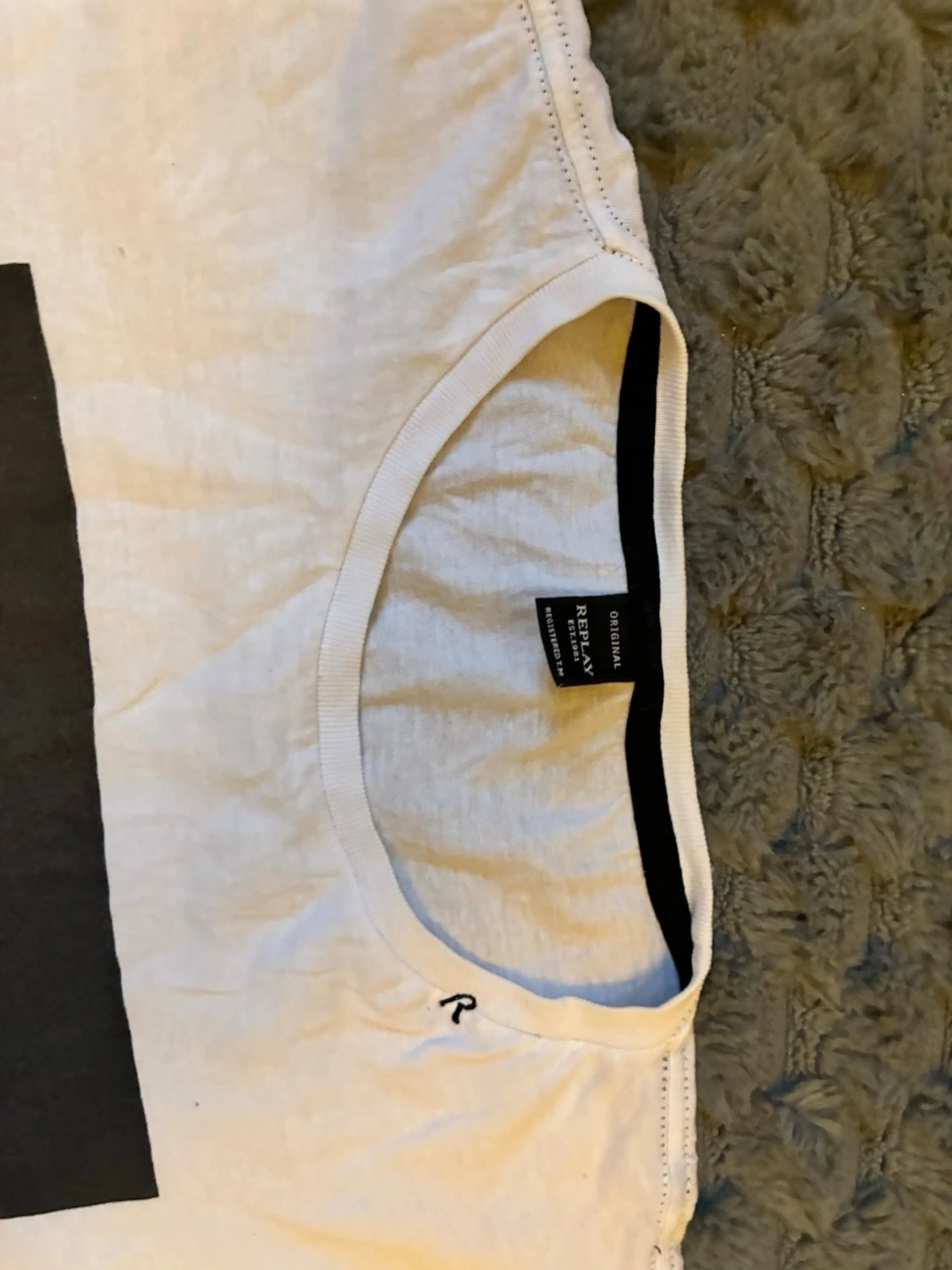 Vit t-shirt med tryck från Replay - 1