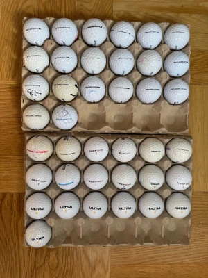 Wilson mix 39st golfbollar - Blandning av Wilson modeller se bild