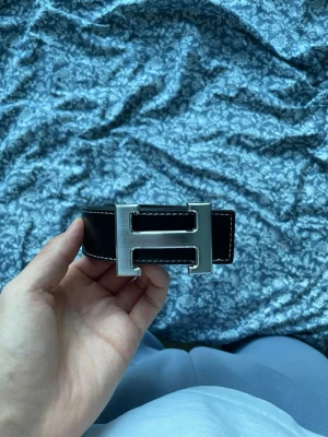 Svart h-ermes bälte - Aldrig använd!