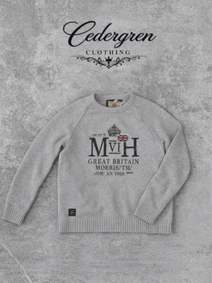 Morris Gents Sweatshirt - Snygg grå sweatshirt från Morris Gents med tryck framtill samt den brittiska flaggan. Tröjan har ribbade muddar och är tillverkad i mjukt material🤩✅(priset är inte hugget i sten)