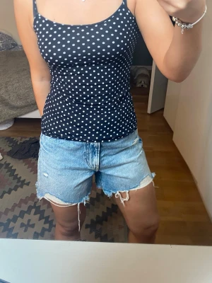 Jeansshorts från Gina - Hör av dig för fler bilder/frågor!🌟