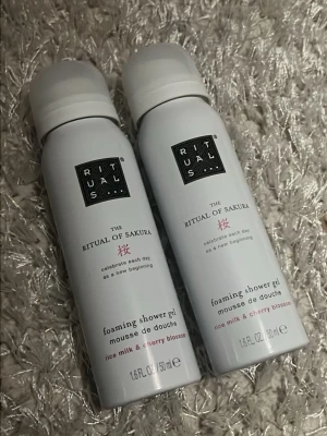 Rituals shower gel foam  - 2 oöppnade helt nya rituals shower gel. 🥰