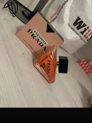 Prada Paradoxe liknade  - Luktar så gott men inte min doft bara 💓