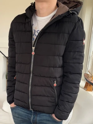 colmar jacka - vårjacka från colmar, modell 182cm, 72kg storlek meidum