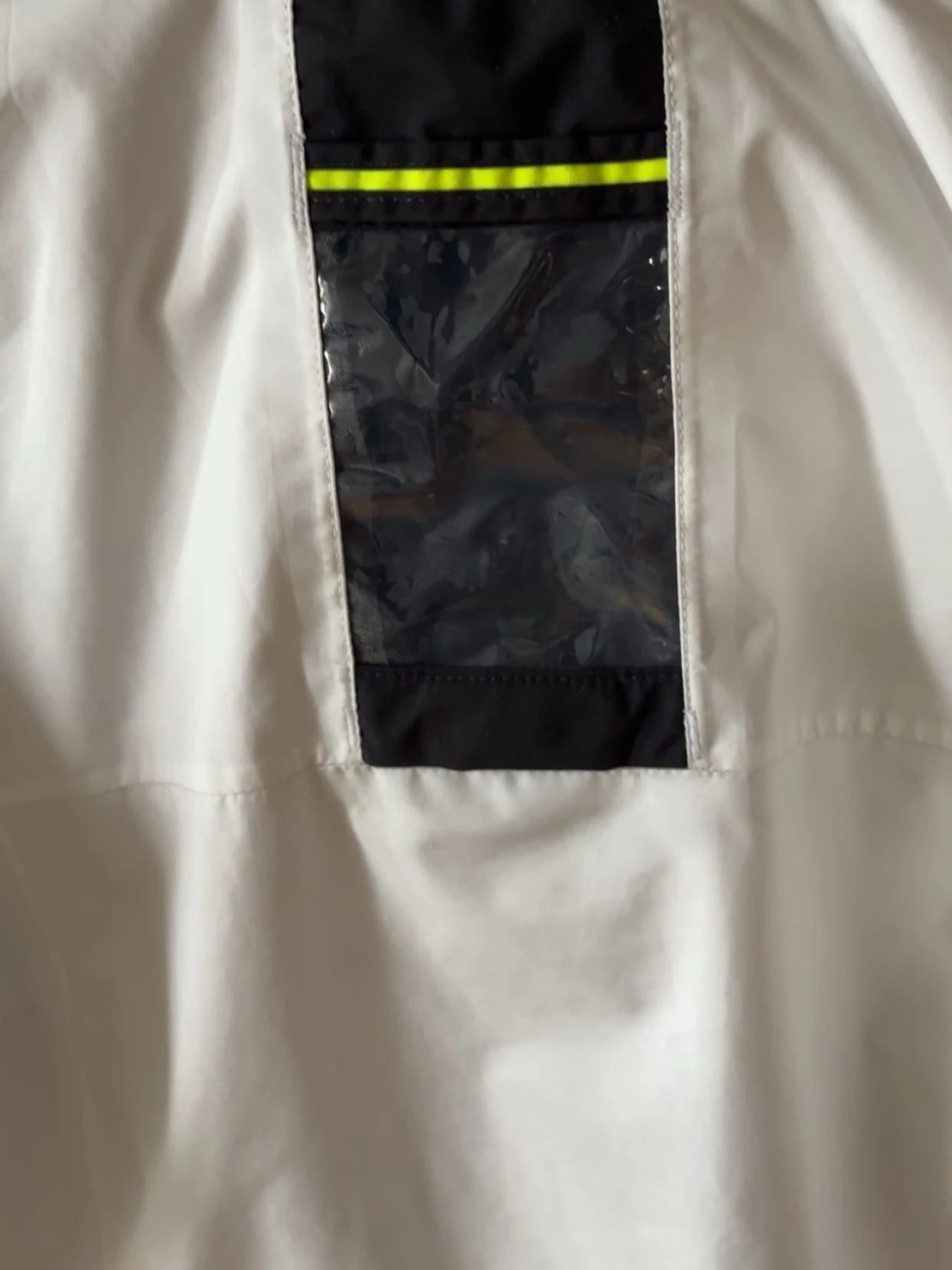 Vit vindjacka från Helly Hansen - 4