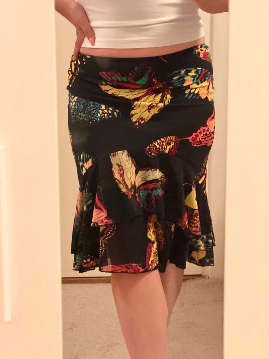 Y2k butterfly midiskirt with ruffled hem Carrie Bradshaw vibe - 1