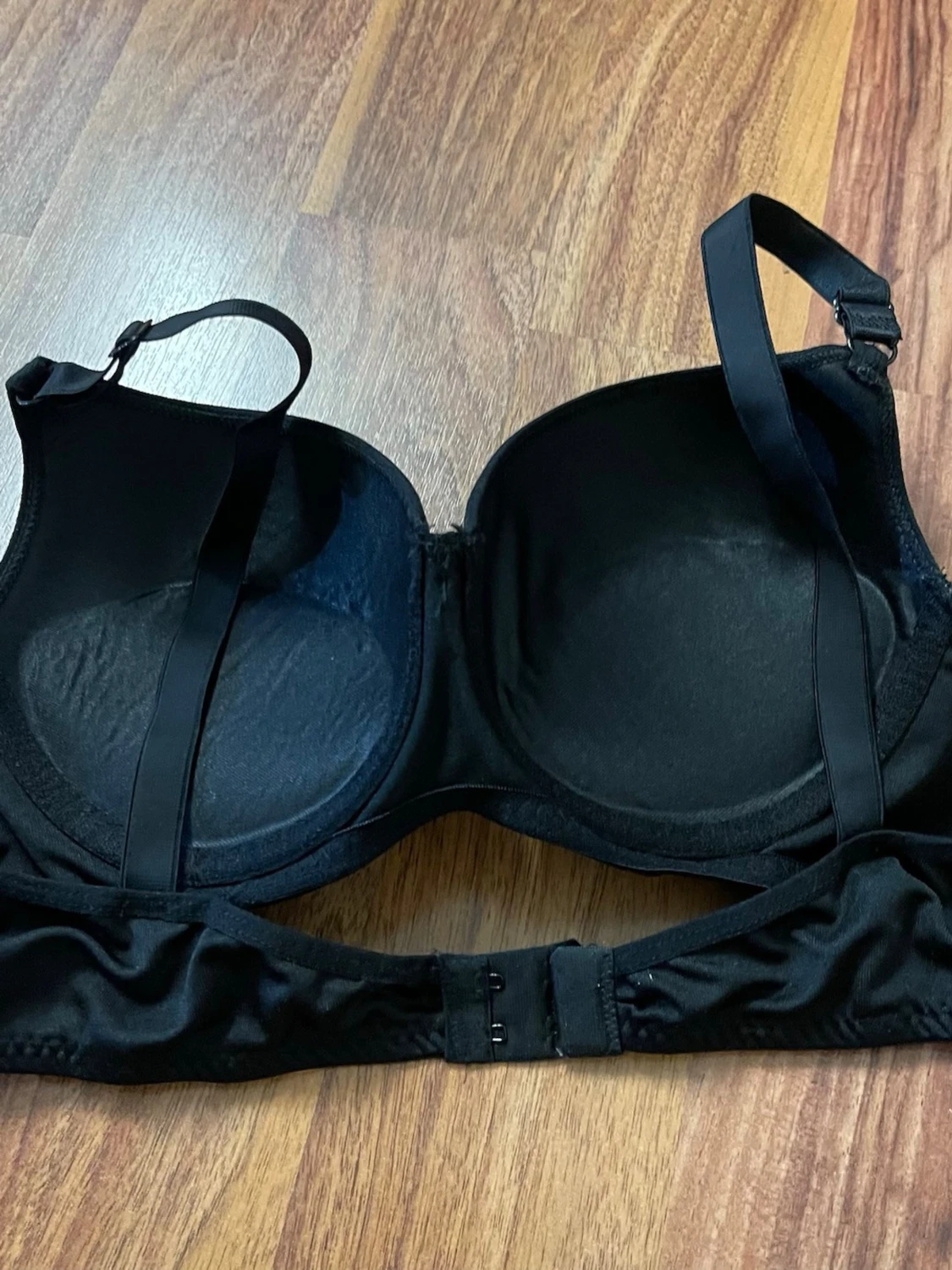 Svart push-up bh med bygel - 3