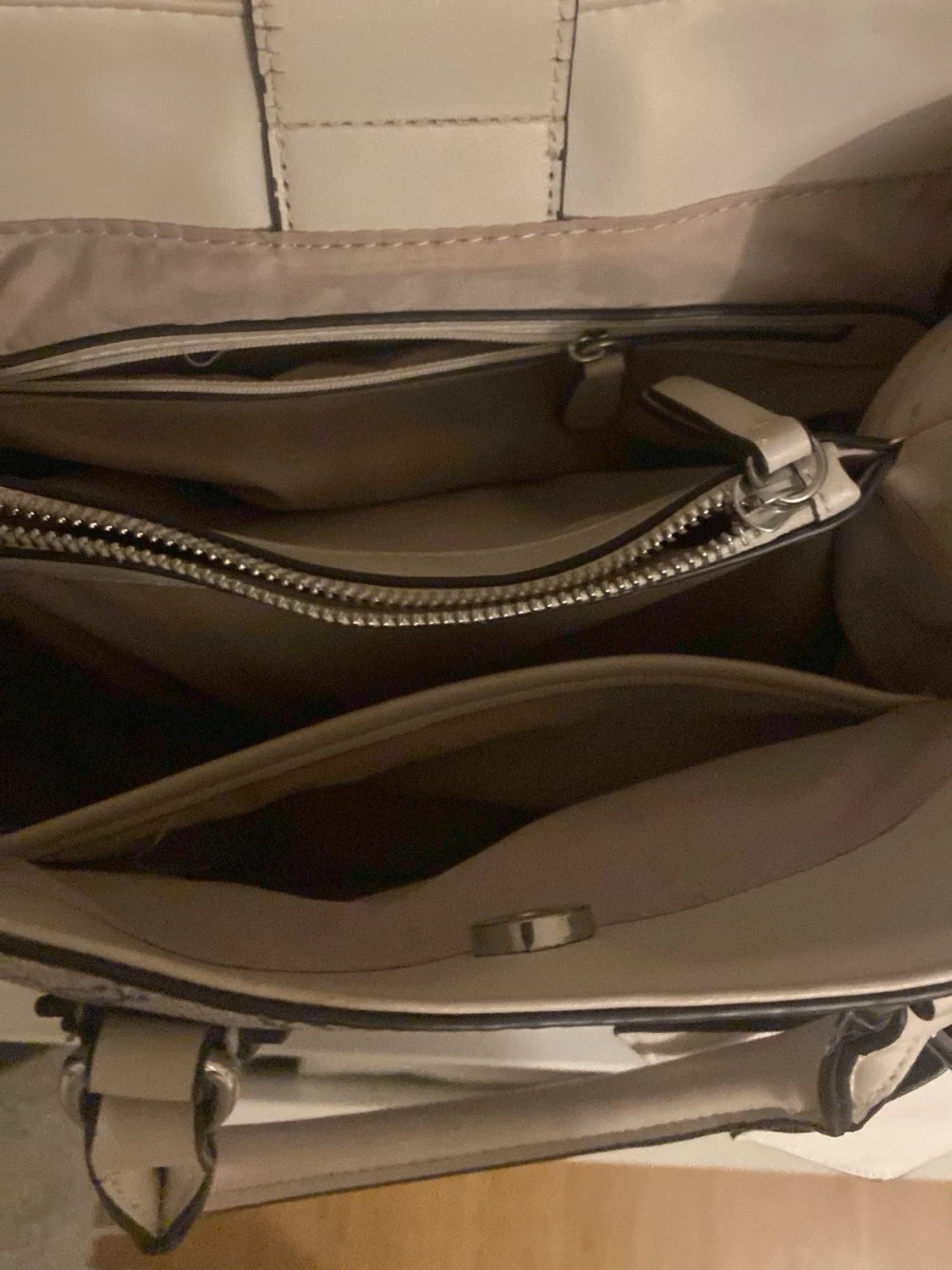 Mönstrad handväska från Nine West - 2