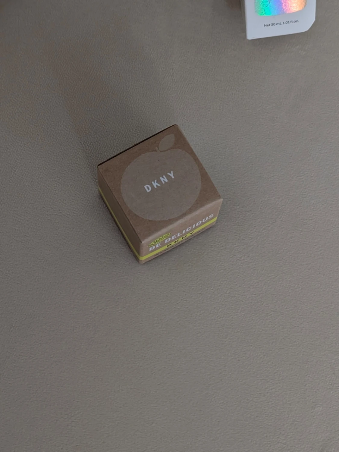 DKNY Be Delicious parfym och Klairs serum - 2