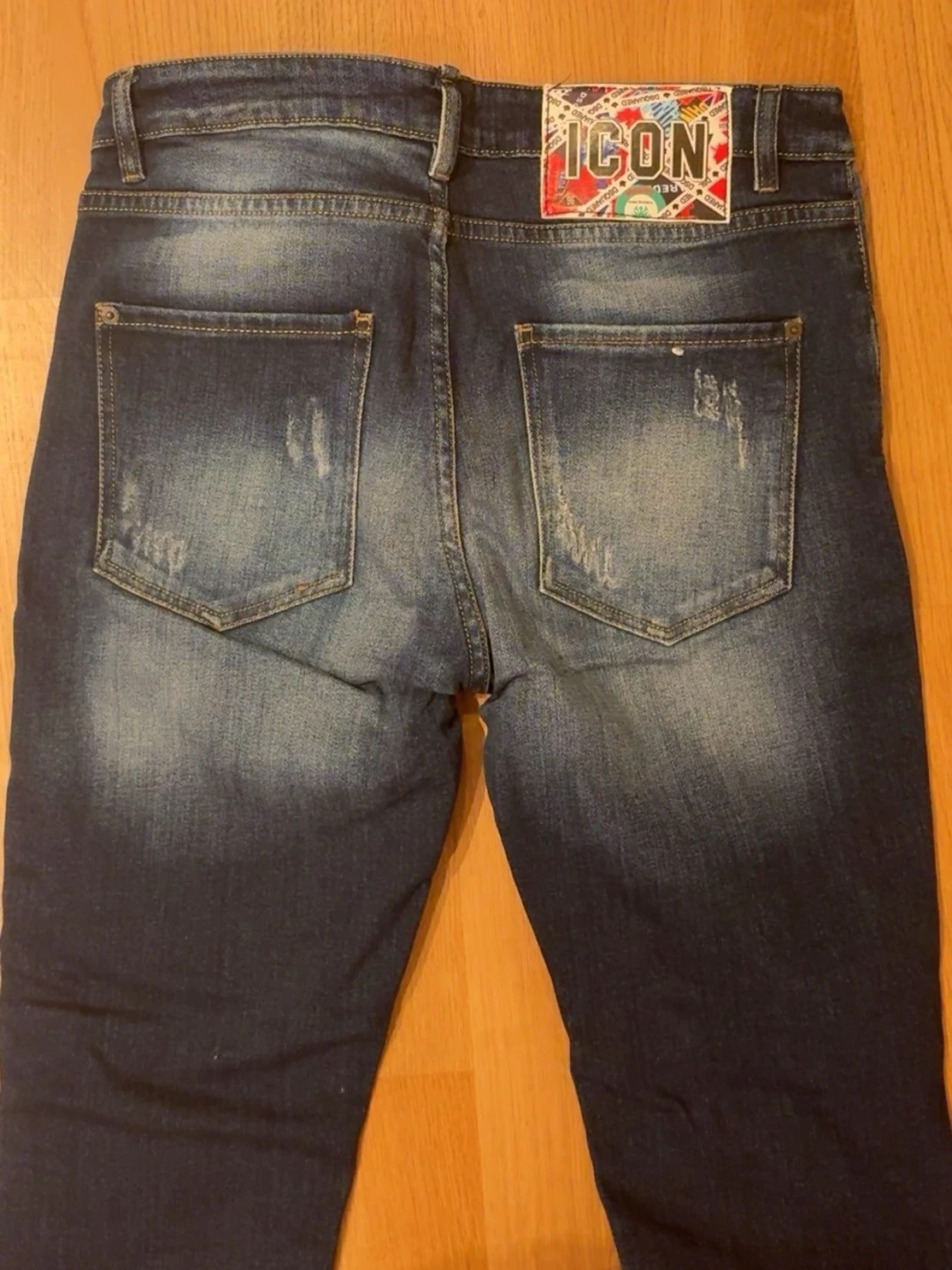 Mörkblå slitna skinny jeans - 2