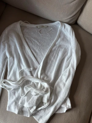 Tröja - Knappt använd från lager i s