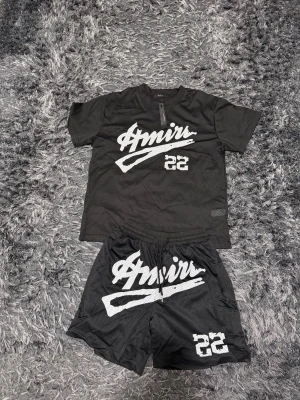 Amiri short and t-shirt - Size M, brand new, good quality