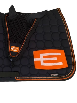 Sökes E-logga schabrak i storlek full. - Söker orange Equline schabrak storlek full.Helst under 1000.