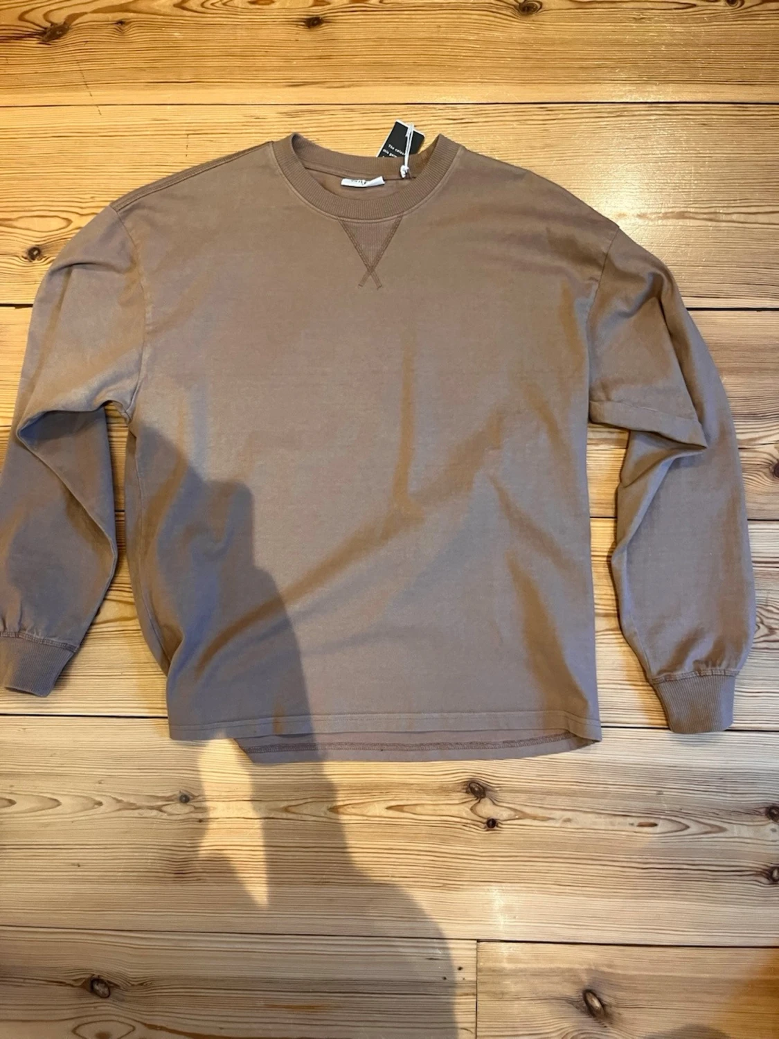 Beige sweatshirt med rund hals - 1