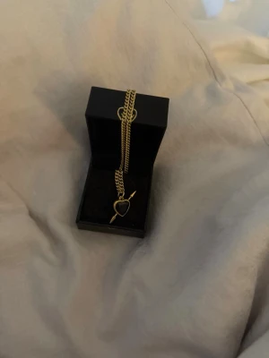 Maria Nilsdotter halsband - Maria halsband, självklart äkta