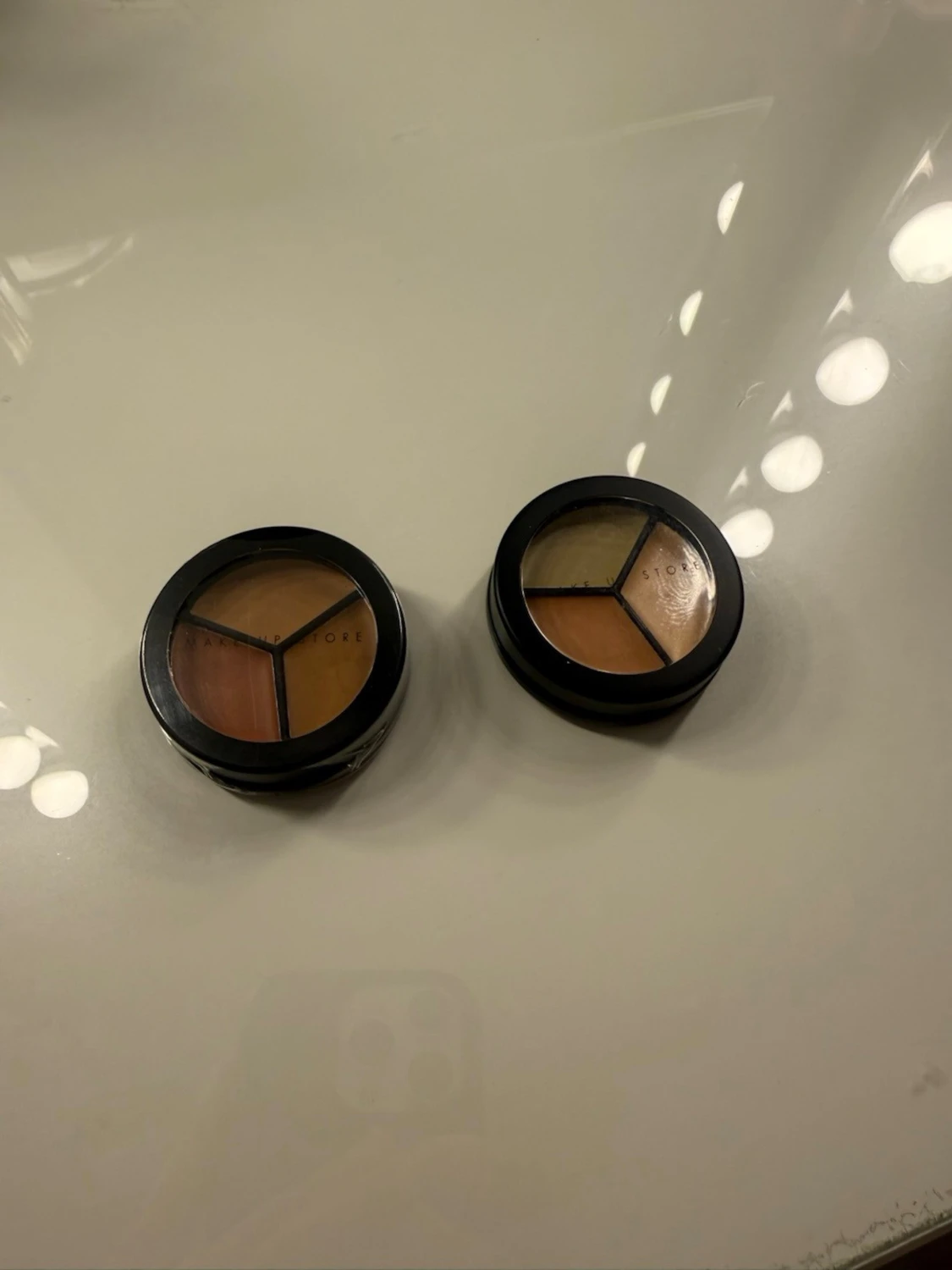 Sephora trio concealer i olika nyanser