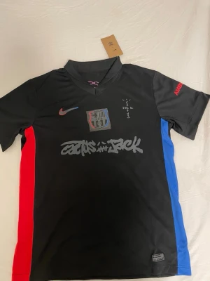 Barcelona svart t dhort - Helt ny