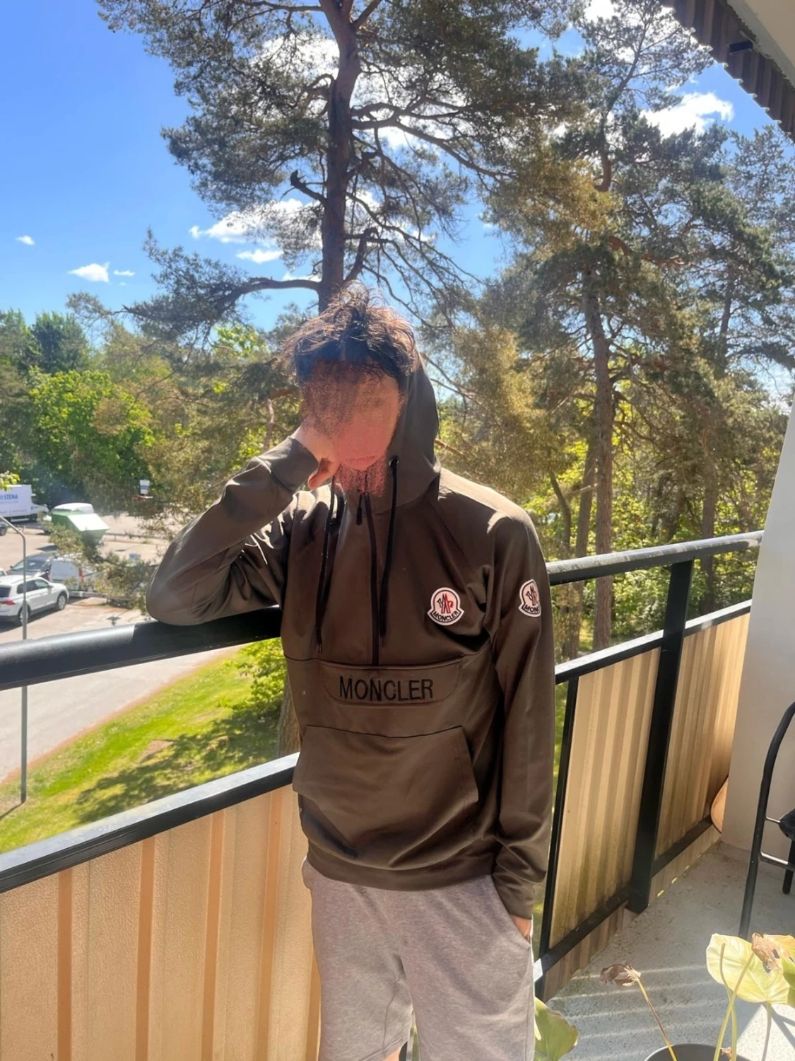 En fin grön aktiv hoodie  - 3