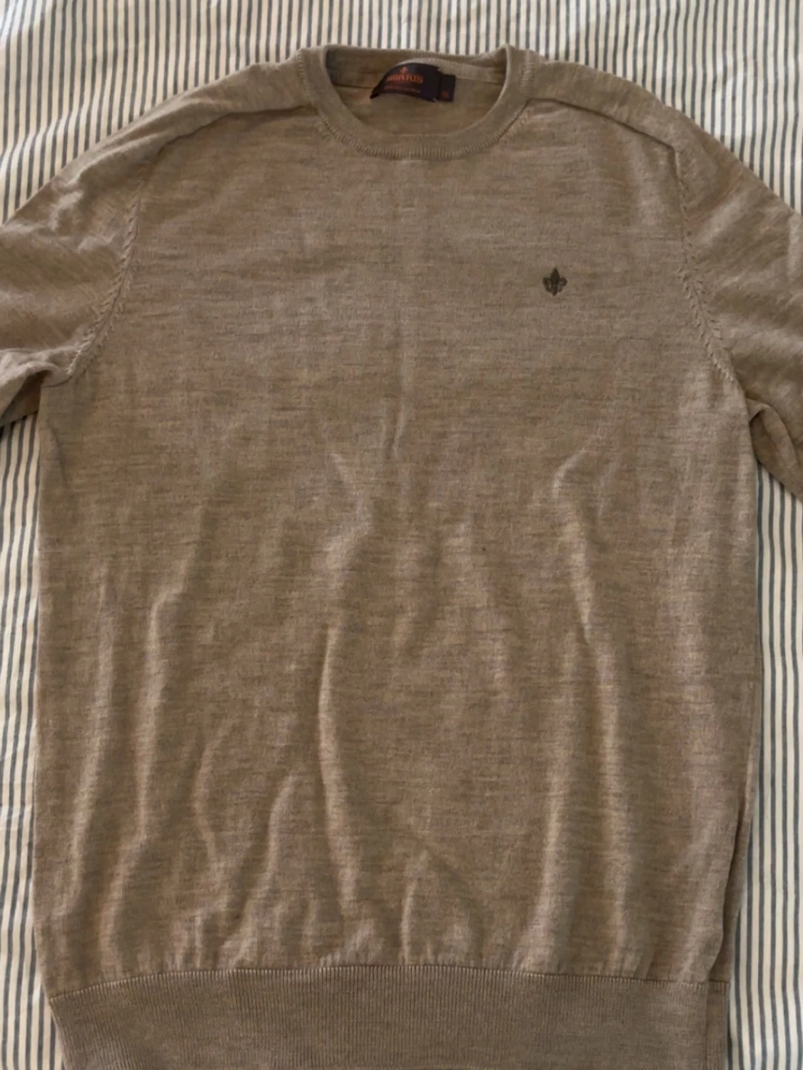 Beige Morris tröja