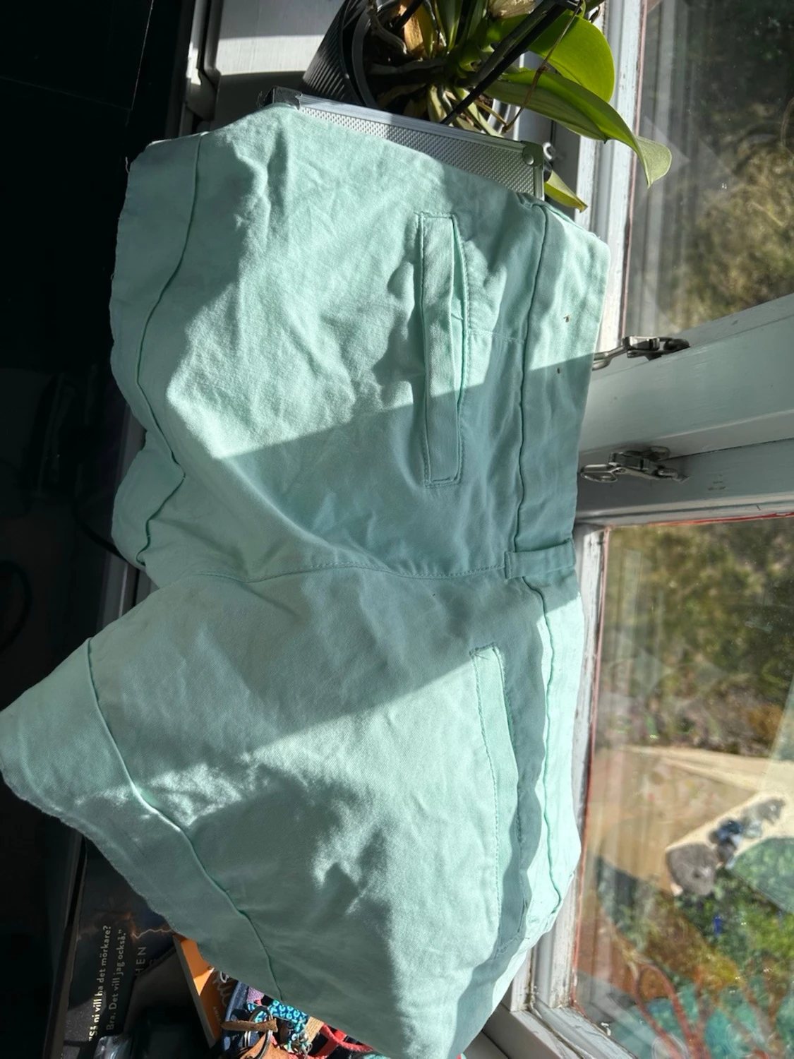 Mintgröna shorts i bomull - 1