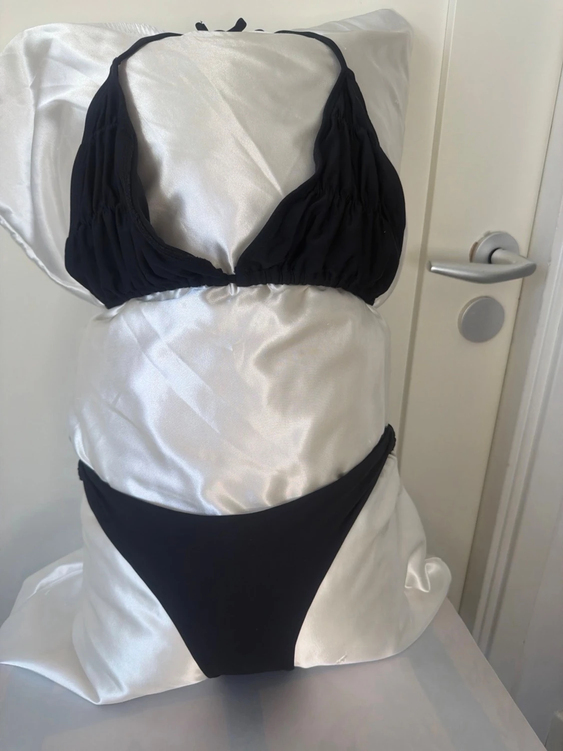 Svart bikini - 2