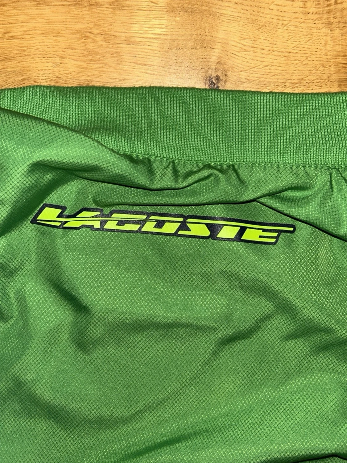 Grön och marinblå vindjacka Lacoste. Köpte för 650kr, oanvänd. - 5