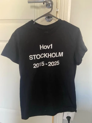 Hov1 t shirt - Köpt på sista konserten, aldrig använd! Storlek S