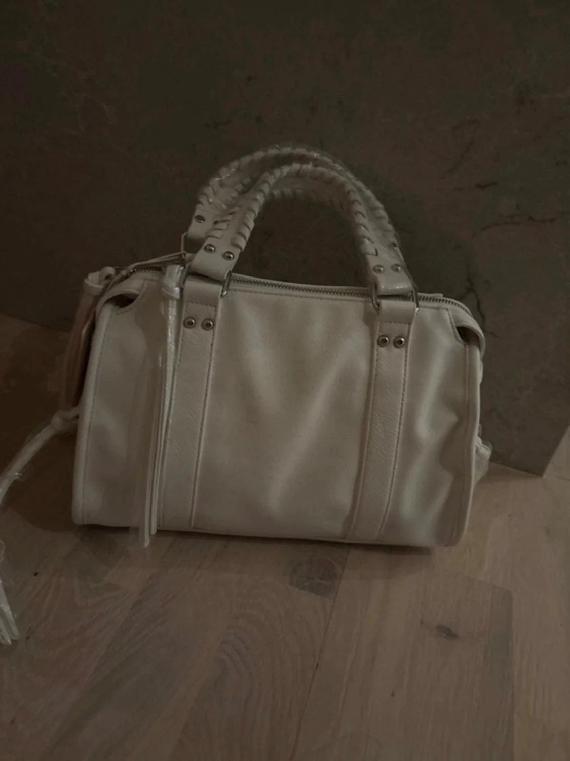 Vit handväska  - 1