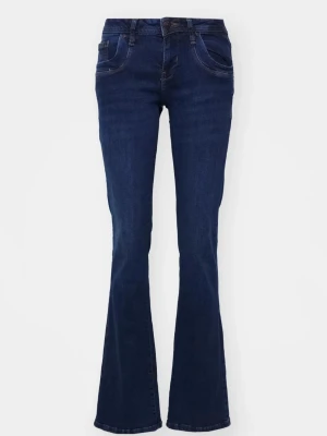 Mörkblå bootcut jeans från ltb - Storlek 28/30. Snygga mörkblå bootcut jeans från ltb med utsvängda ben. Lowrise