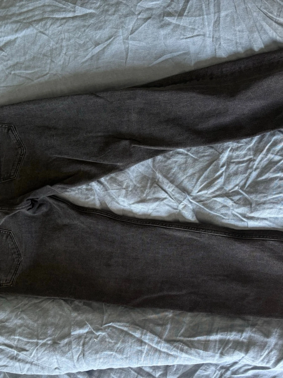 Svarta raka jeans från Cortefiel - 1