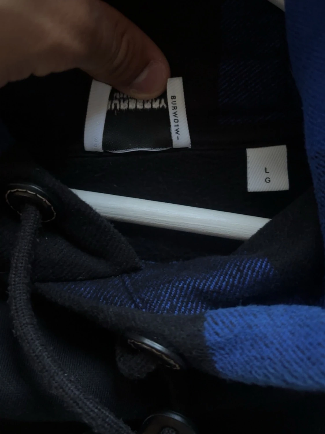 Svart Burberry hoodie med blå huva - 2