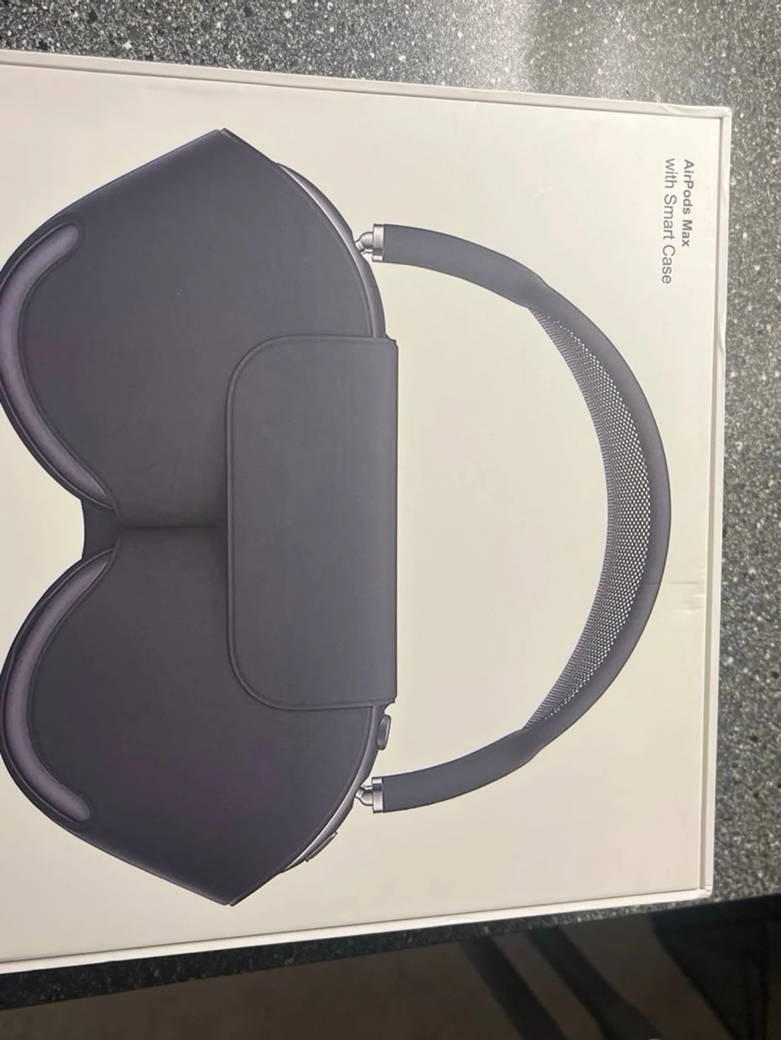 AirPods Max - 3499kr - 1