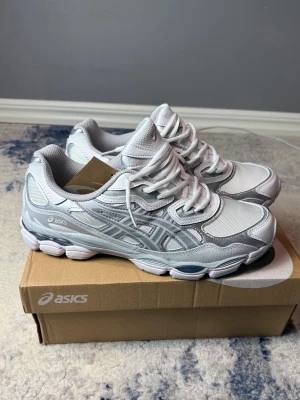 Vita Asics gel Nyx - -