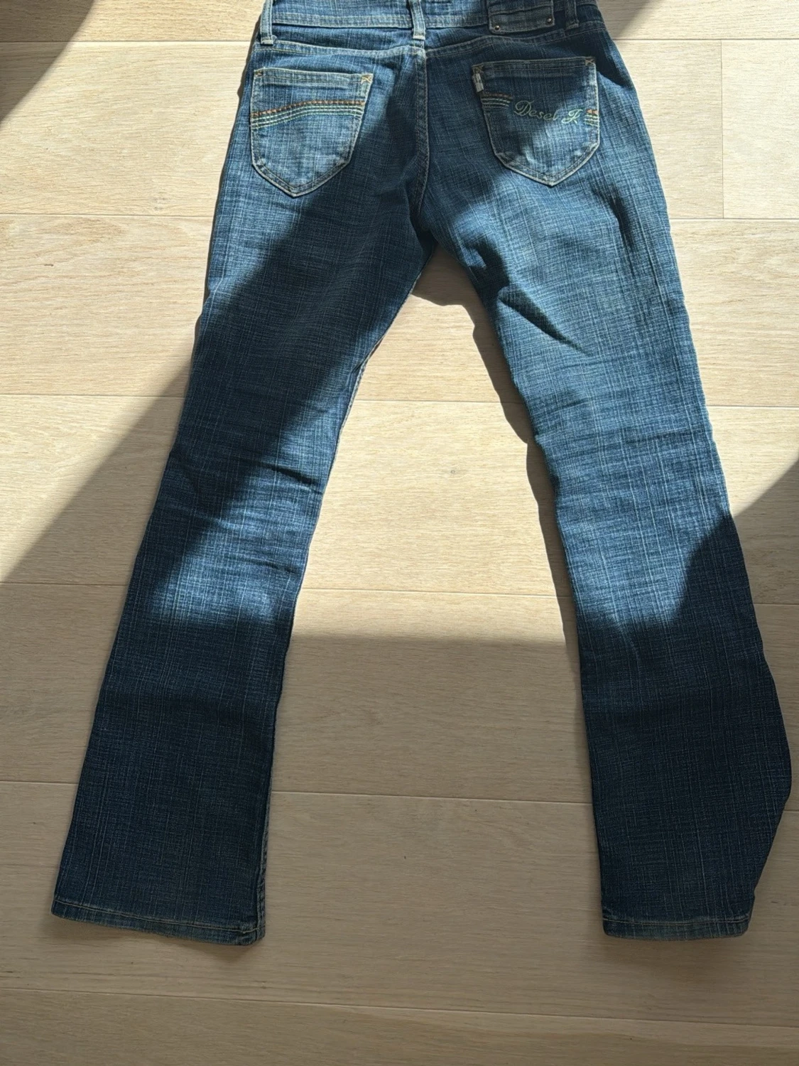 Blå bootcut jeans - 1