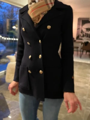 Busnel kappa - Väldigt fin busnel kappa, mycket bra skick