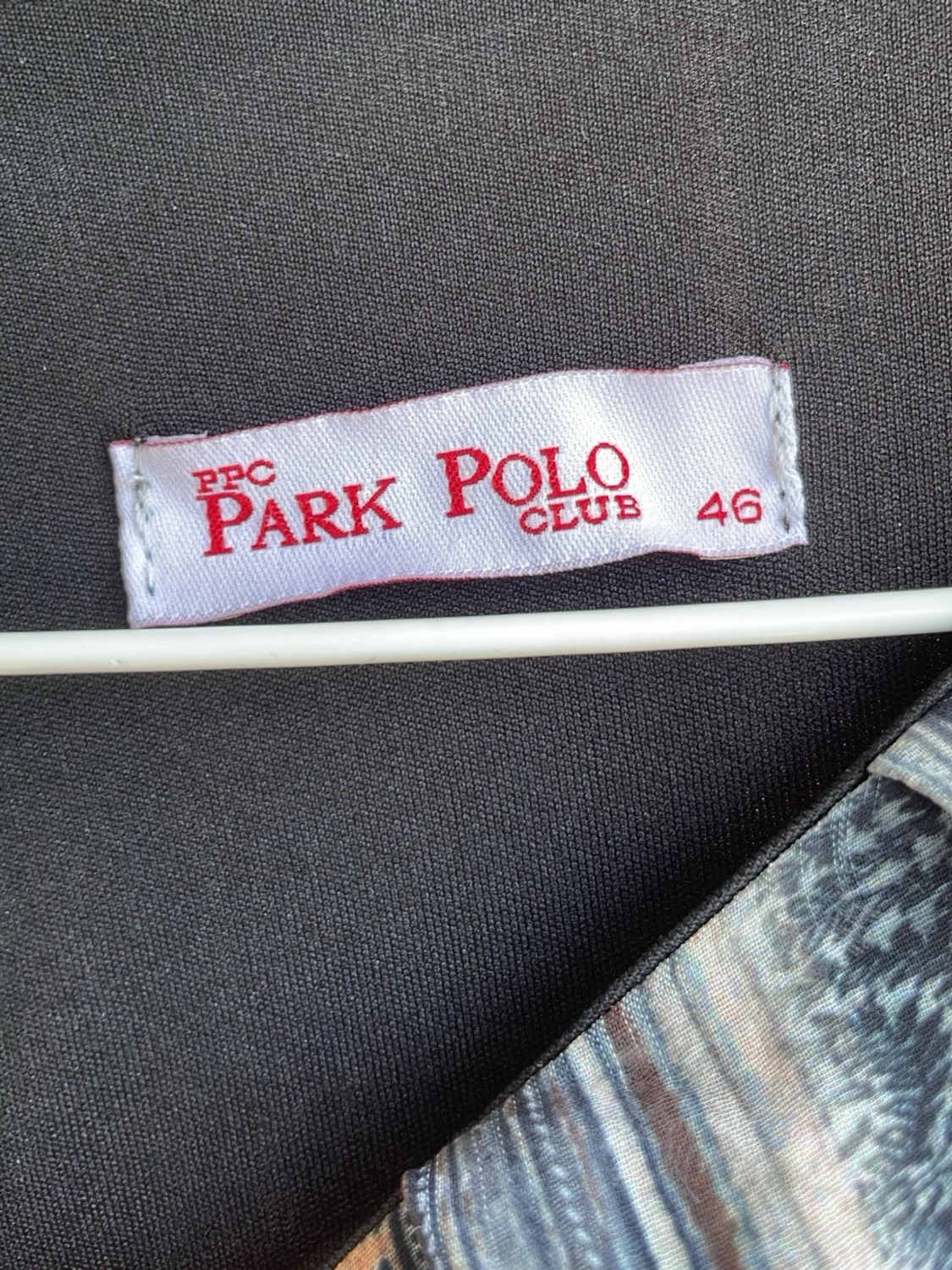 Långrandig klänning med knytband - 2
