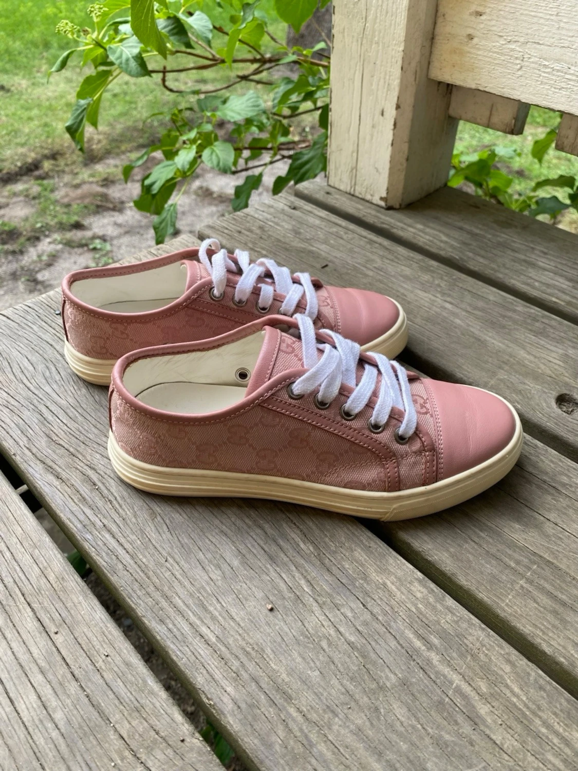 Gucci sneakers - 3