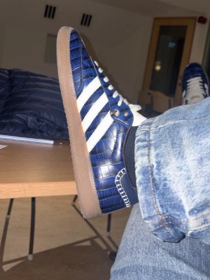 Adidas x Wales bonner  - Säljer dessa fina skor storlek 44-45 skriv för fler bilder. Pris kan diskuteras 